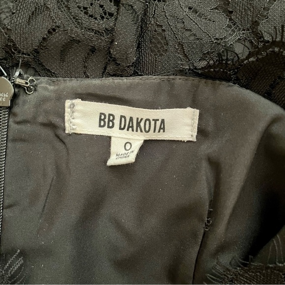 BB Dakota Black Lace Dress Size 0 - Picture 5 of 5